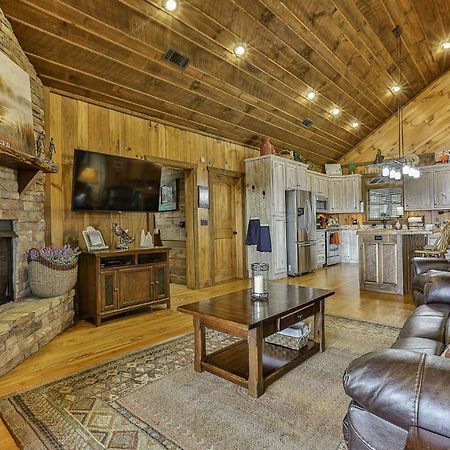 Eagles Crest - Long Range Layered Mountain Views In Peaceful Neighborhood! Mineral Bluff Exterior foto