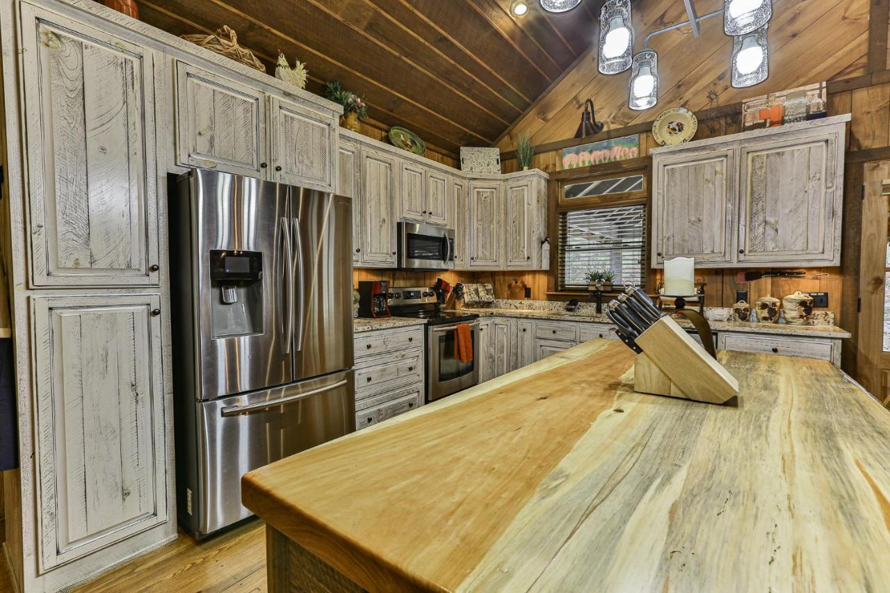 Eagles Crest - Long Range Layered Mountain Views In Peaceful Neighborhood! Mineral Bluff Exterior foto