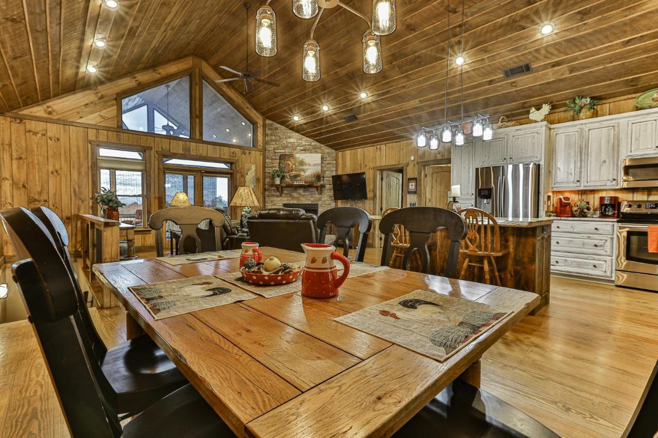 Eagles Crest - Long Range Layered Mountain Views In Peaceful Neighborhood! Mineral Bluff Exterior foto